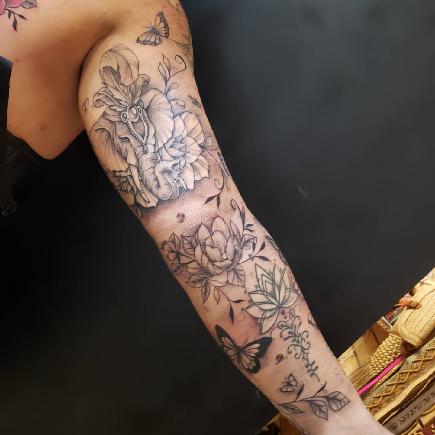 Tattoo by Aura Studio